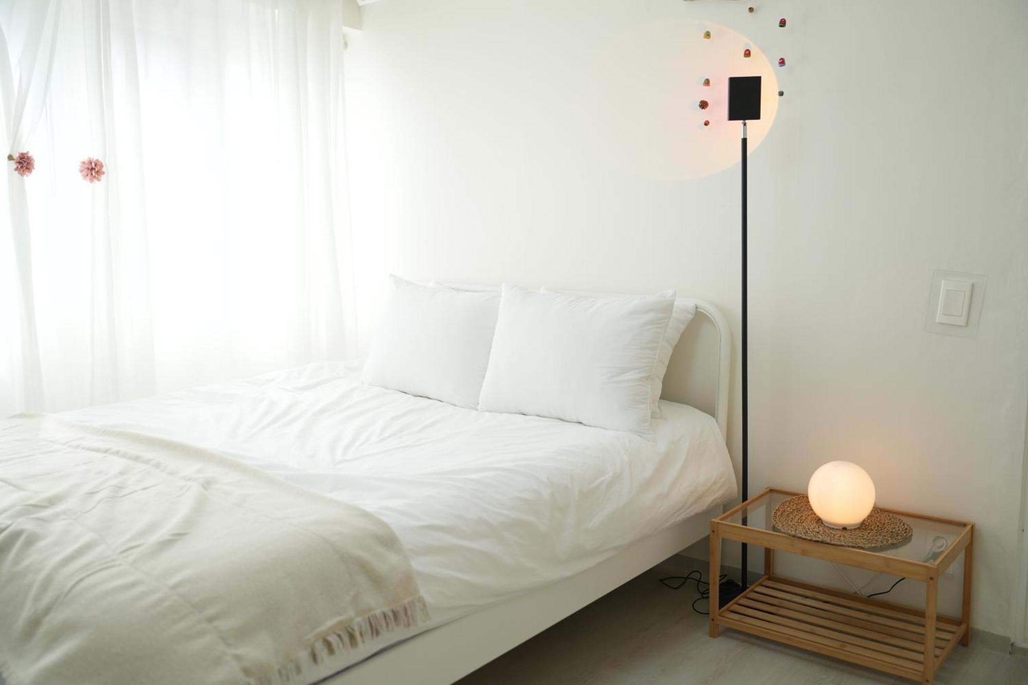 Best, Private, 3 Rooms, Hongdae, 6 Persons * Seoul