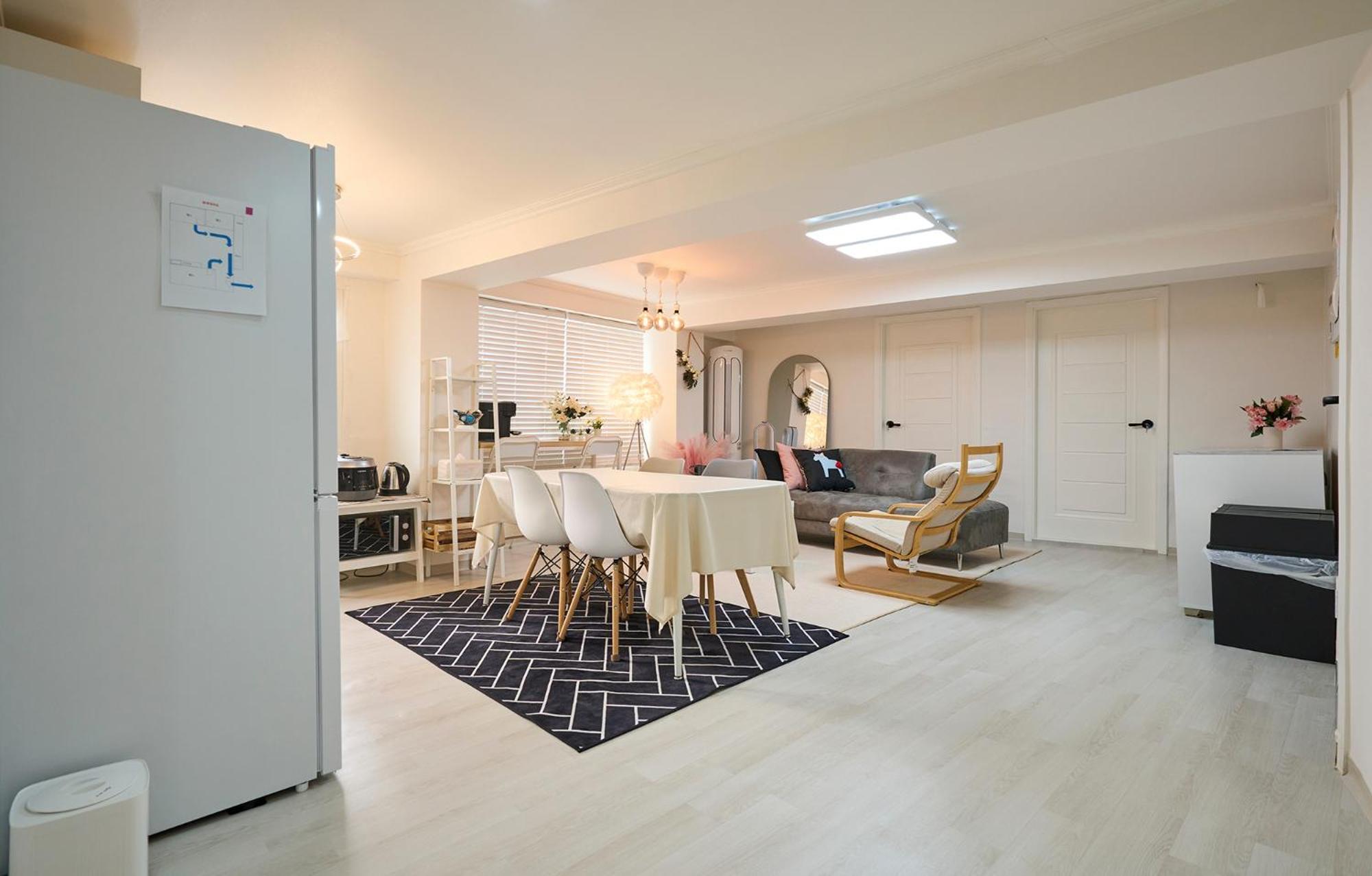 Best, Private, 3 Rooms, Hongdae, 6 Persons Pangsapuri Seoul